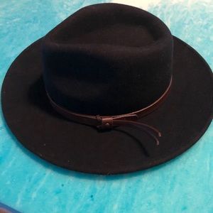 Men’s Hat Size M